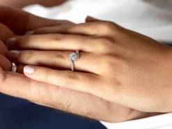 Diamantring Crush mit Diamant