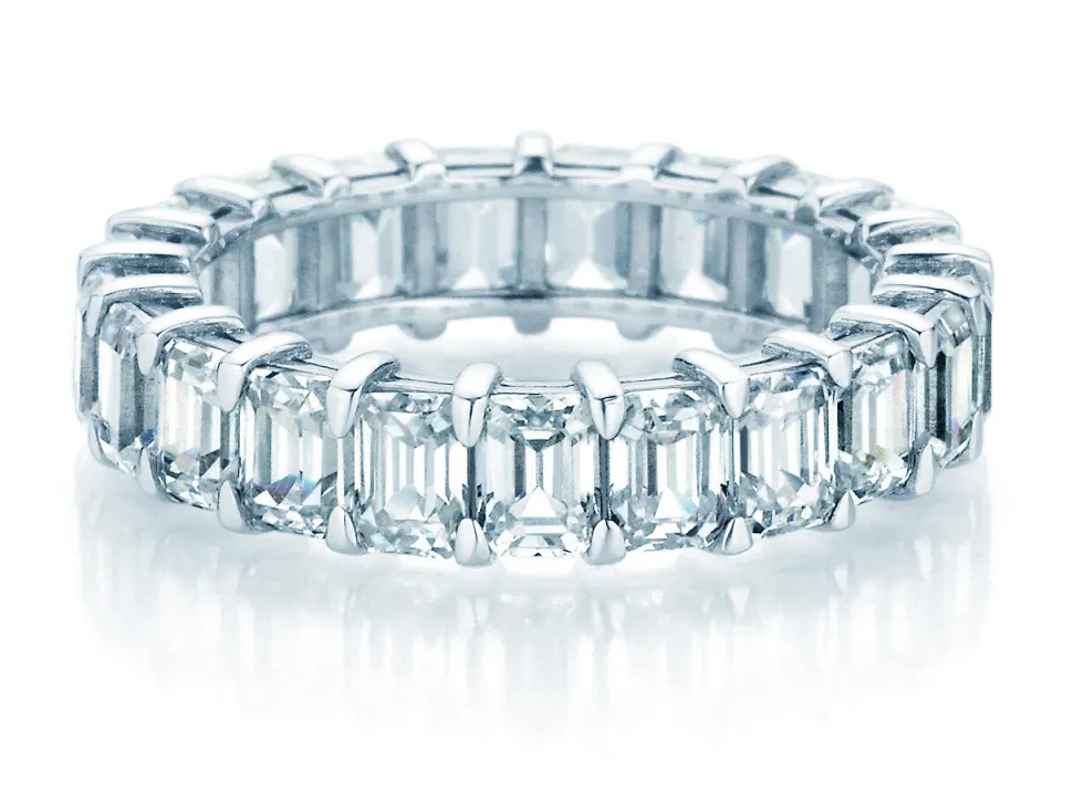 Eternityring Emerald Cut Eternity