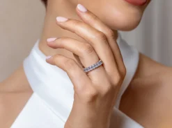 Eternityring Emerald Cut Eternity
