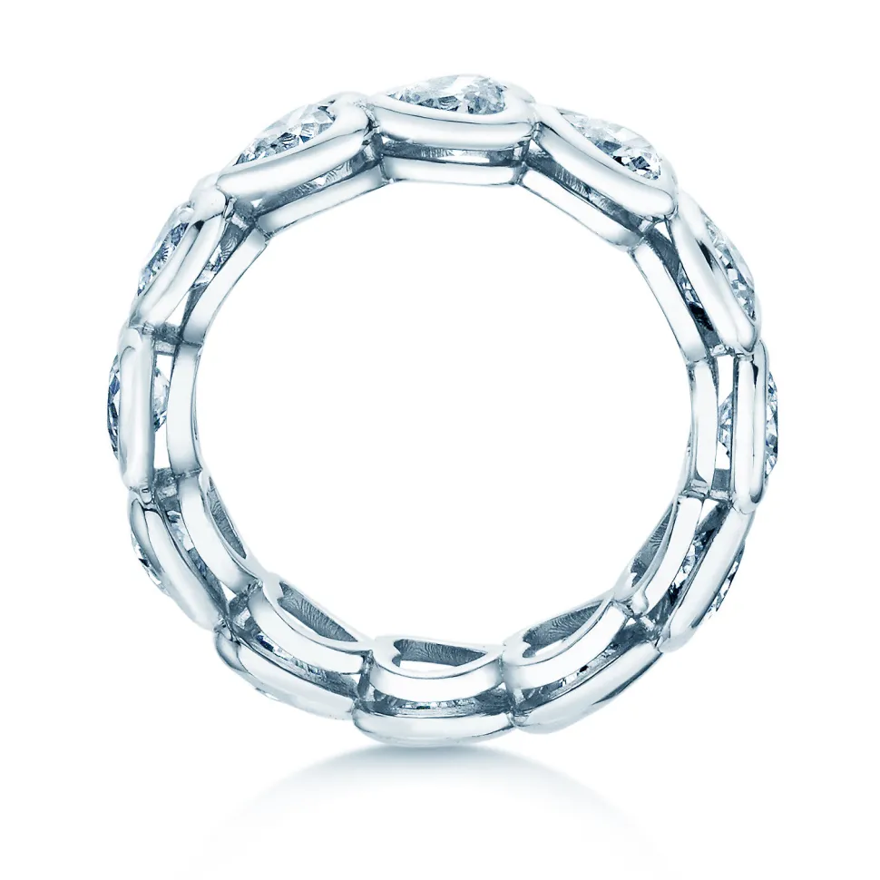 Eternityring Full of Hearts