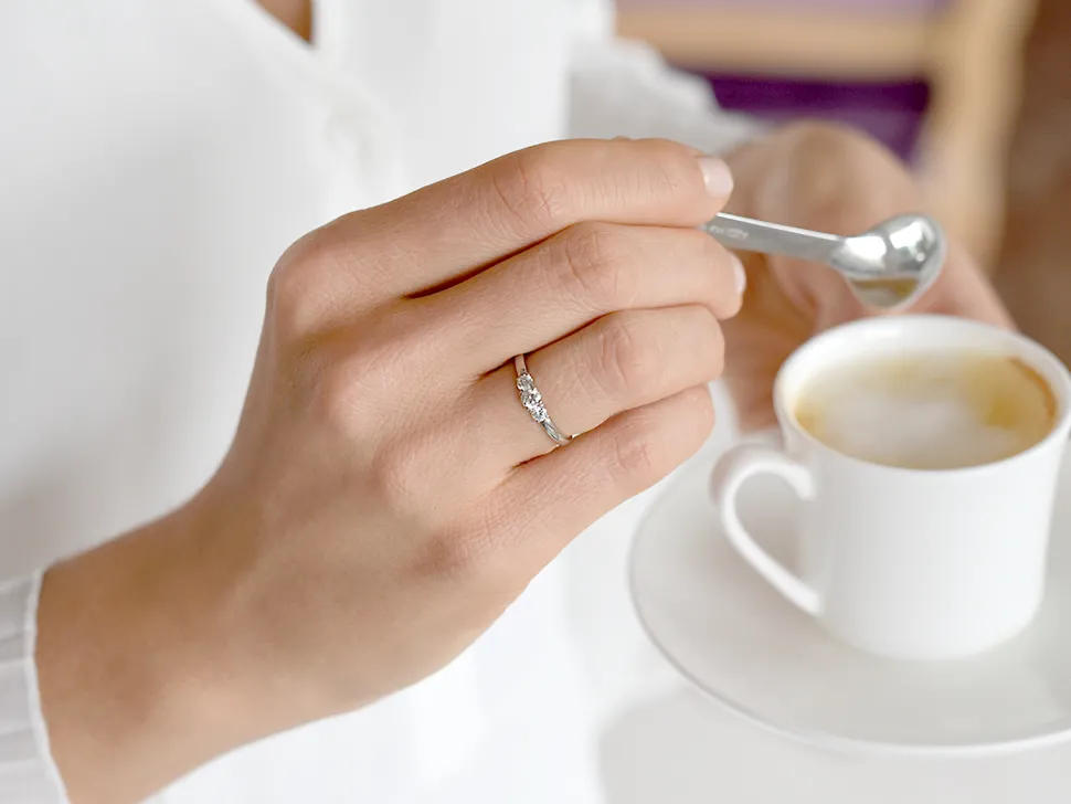 Ring Vivid Petite Diamond