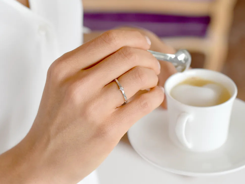 Solitärring Classic Petite mit Diamant