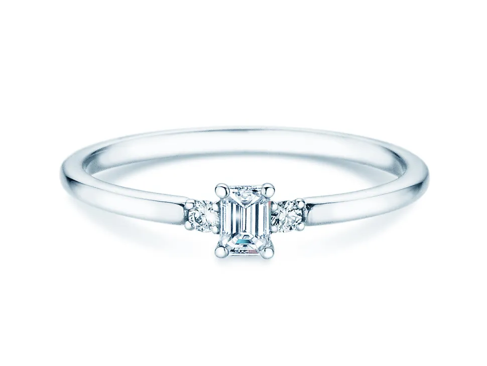 Vivid Petite Emerald Cut